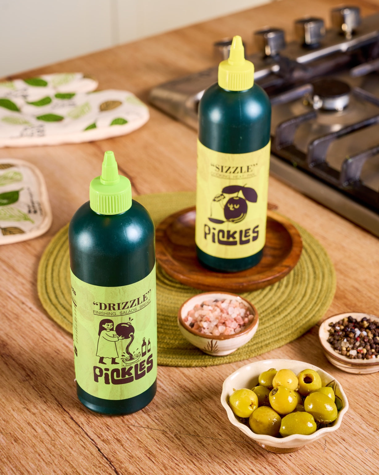 Cook & Finish bundle bottles image